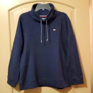 Women's Size L Tommy Hilfiger Fleece Pullover